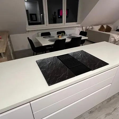 Reviv - Traumhaftes 3 Zimmer Lägenhet *